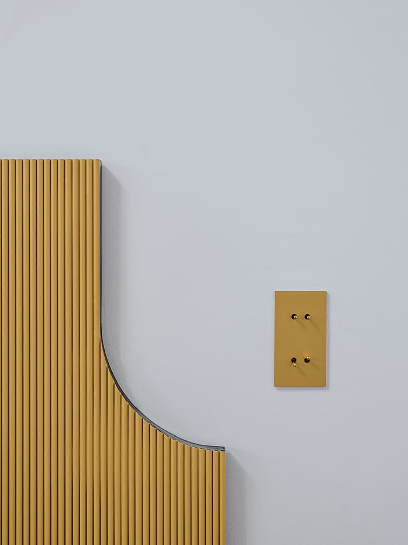 Parete: Decor KK 24, Testiera: Microresina KK 102
